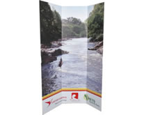 Achterwand beursstand full colour beplakt met folie